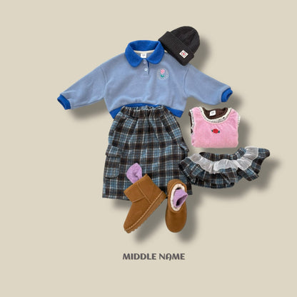 【予約】round embroidery collar T  / middle name (S-JM) 동글자수