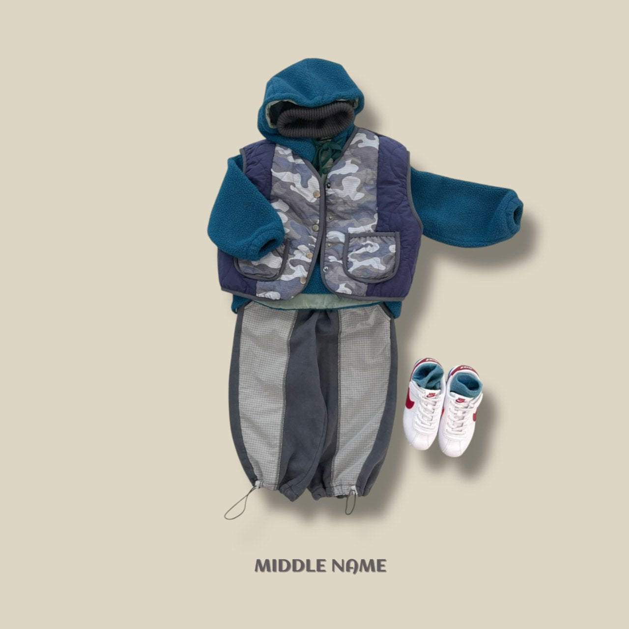 【予約】fleece hood anorak  / middle name (S-JM)