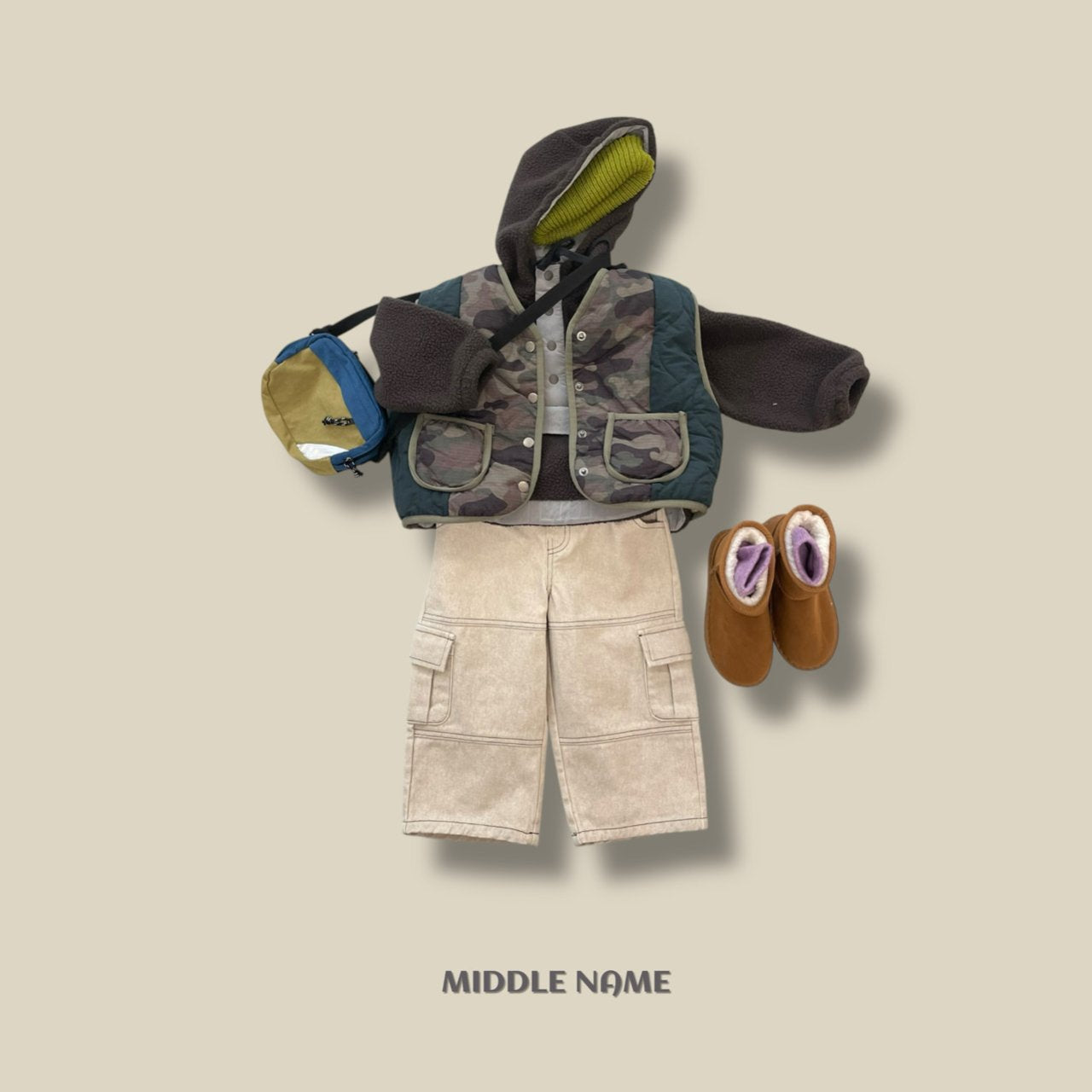 【予約】fleece hood anorak  / middle name (S-JM)