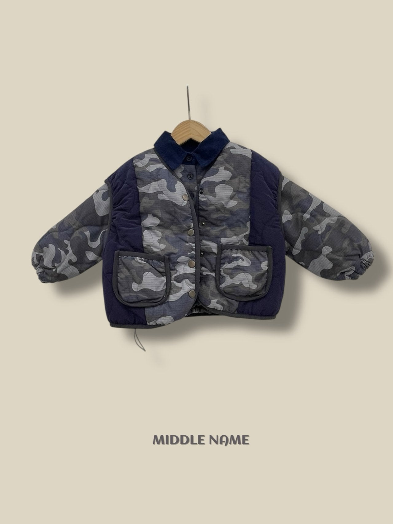 【予約】camouflagey reversible vest  / middle name (S-JM)