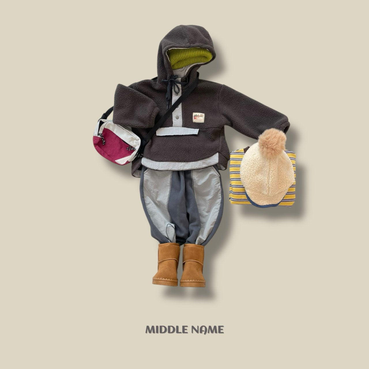 【予約】fleece hood anorak  / middle name (S-JM)