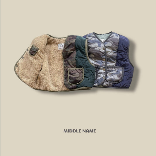 【予約】camouflagey reversible vest  / middle name (S-JM)