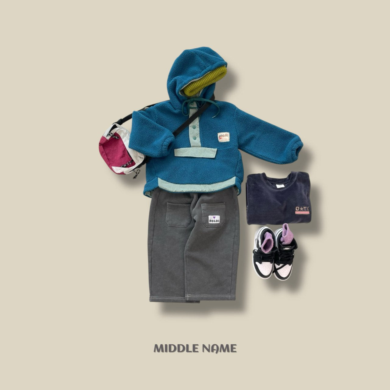 【予約】fleece hood anorak  / middle name (S-JM)