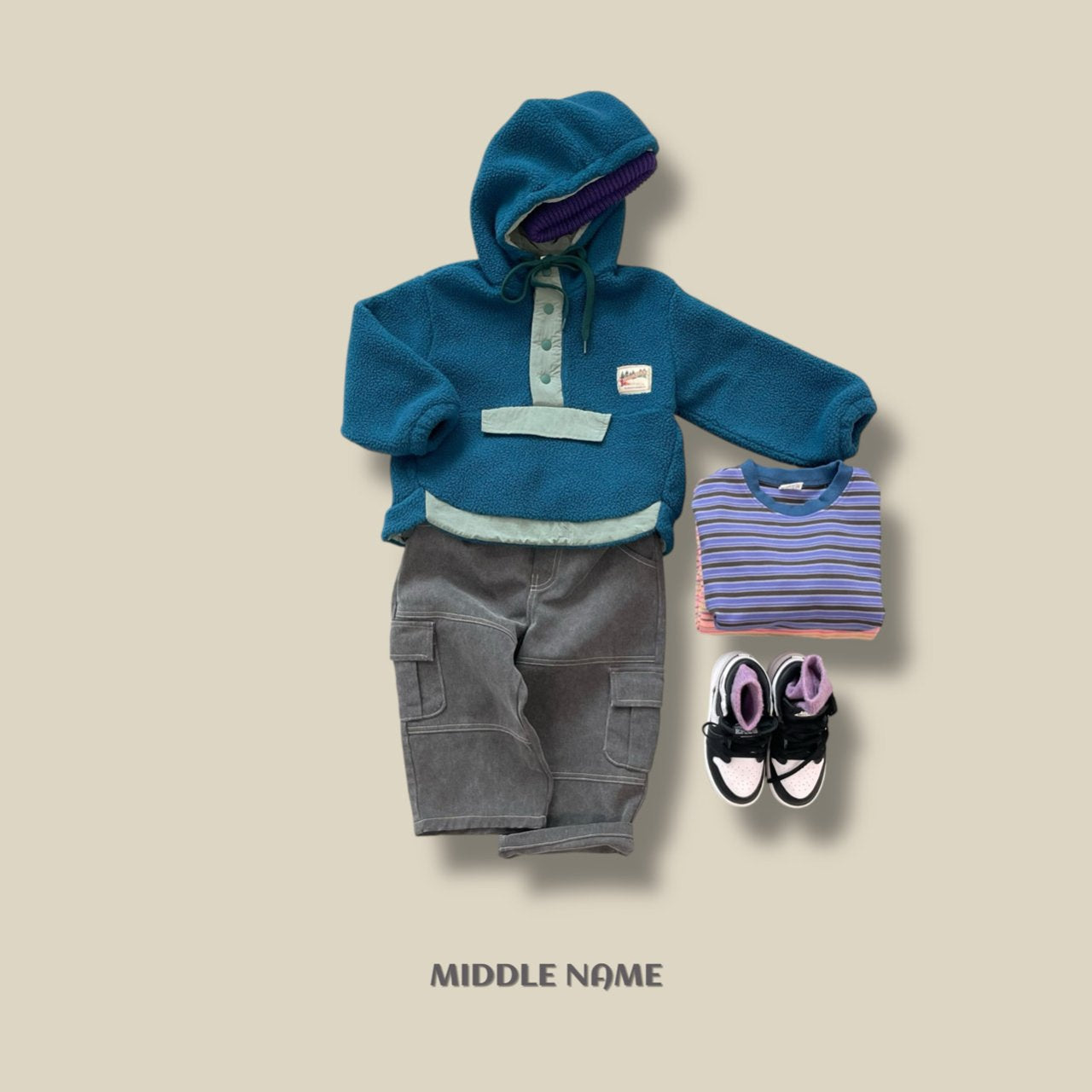 【予約】fleece hood anorak  / middle name (S-JM)