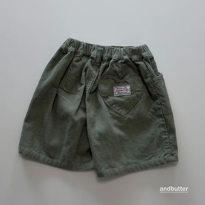 【予約】Heart Pocket Corduroy Shorts / andbutter(S-JM)