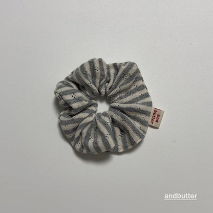 【予約】Tommy Stripe Scrunchie / andbutter