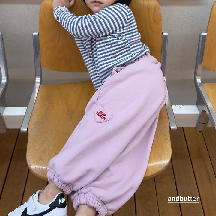【予約】Mini Heart Jogger Pants / andbutter(S-JM)