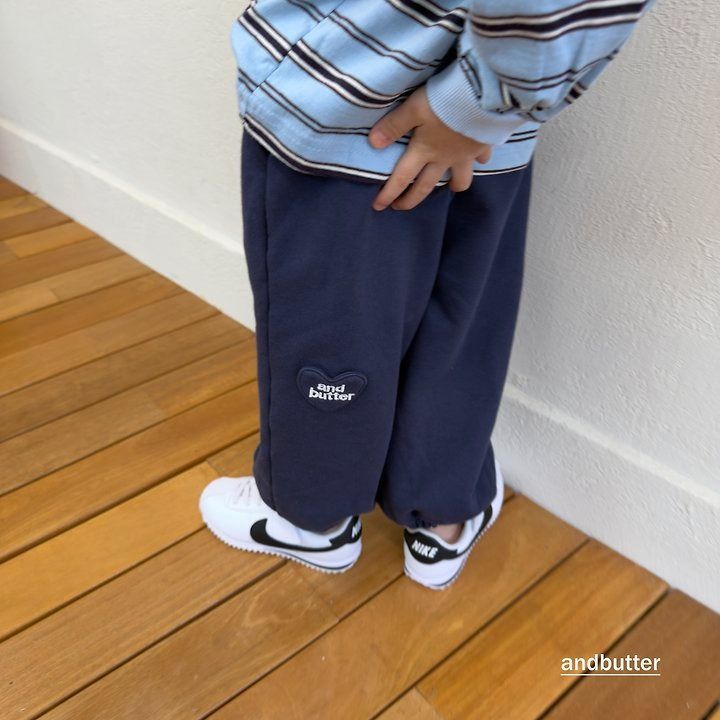 【予約】Mini Heart Jogger Pants / andbutter(S-JM)