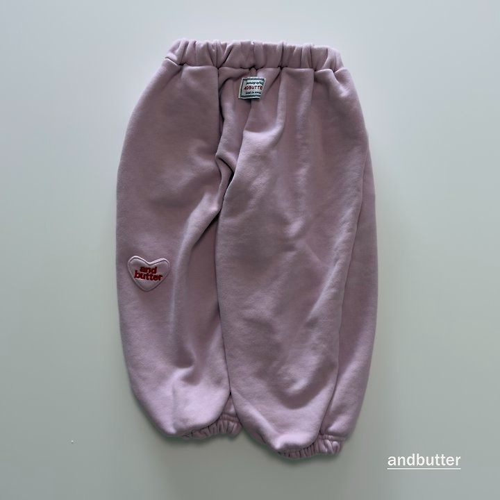 【予約】Mini Heart Jogger Pants / andbutter(S-JM)