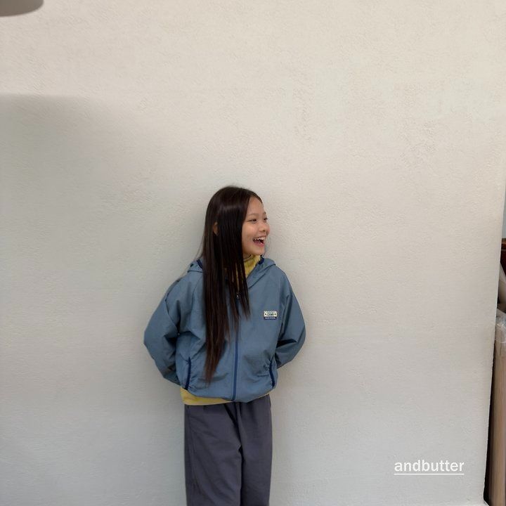 【予約】Stripe Windbreaker / andbutter(S-JM)