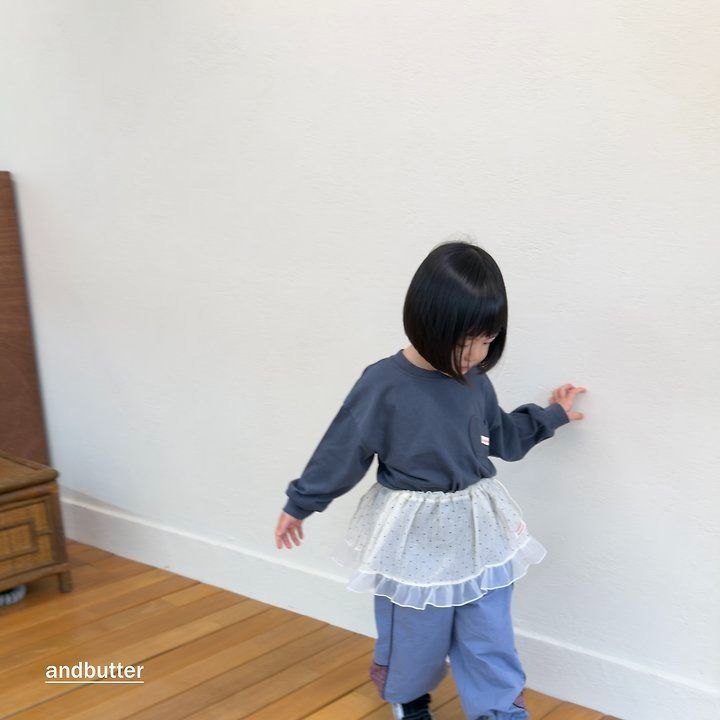 【予約】Autumn Pocket T-Shirt / andbutter(S-JM)